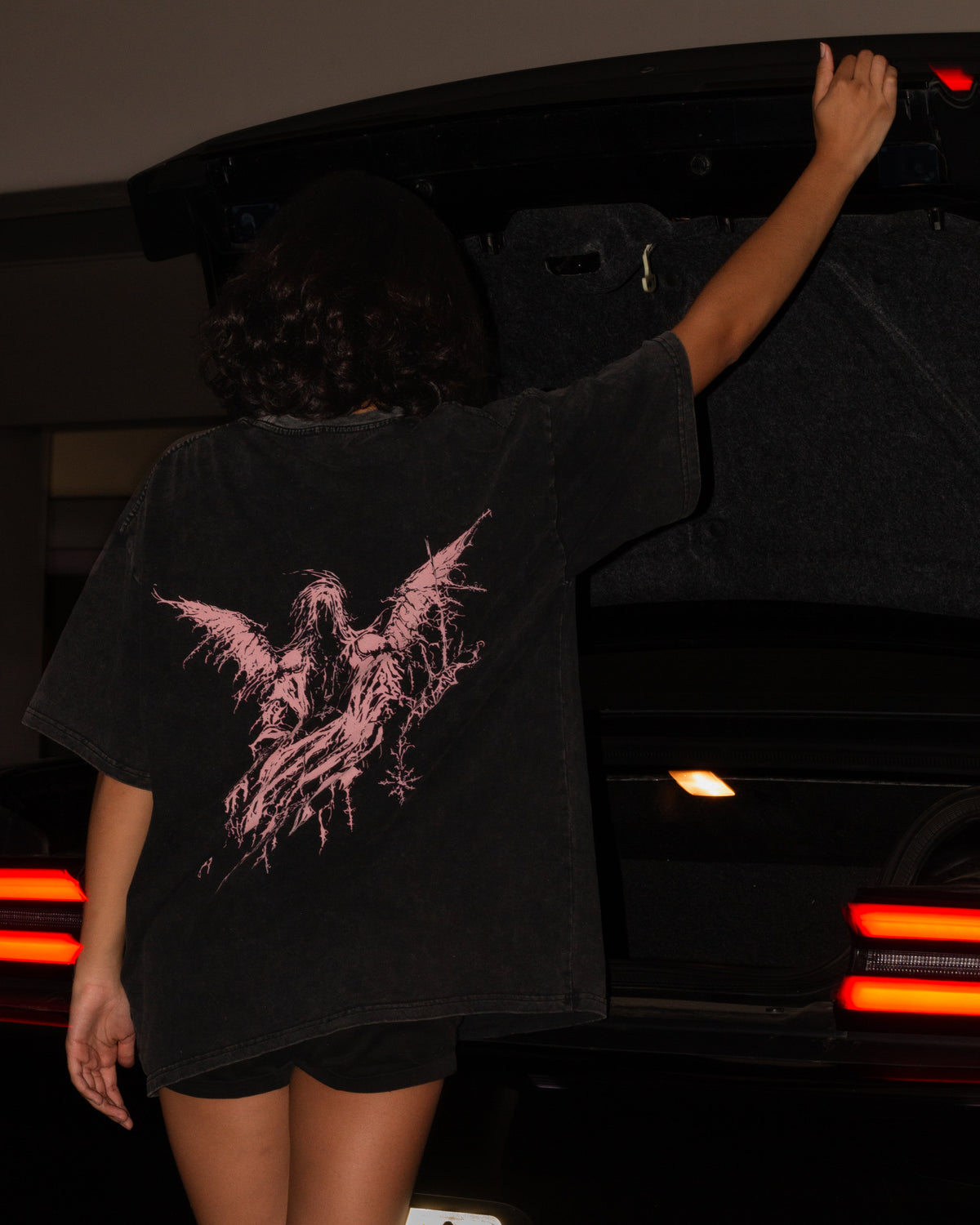 KNGHT PINK Tee
